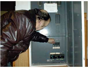  Controlul siguran�elor